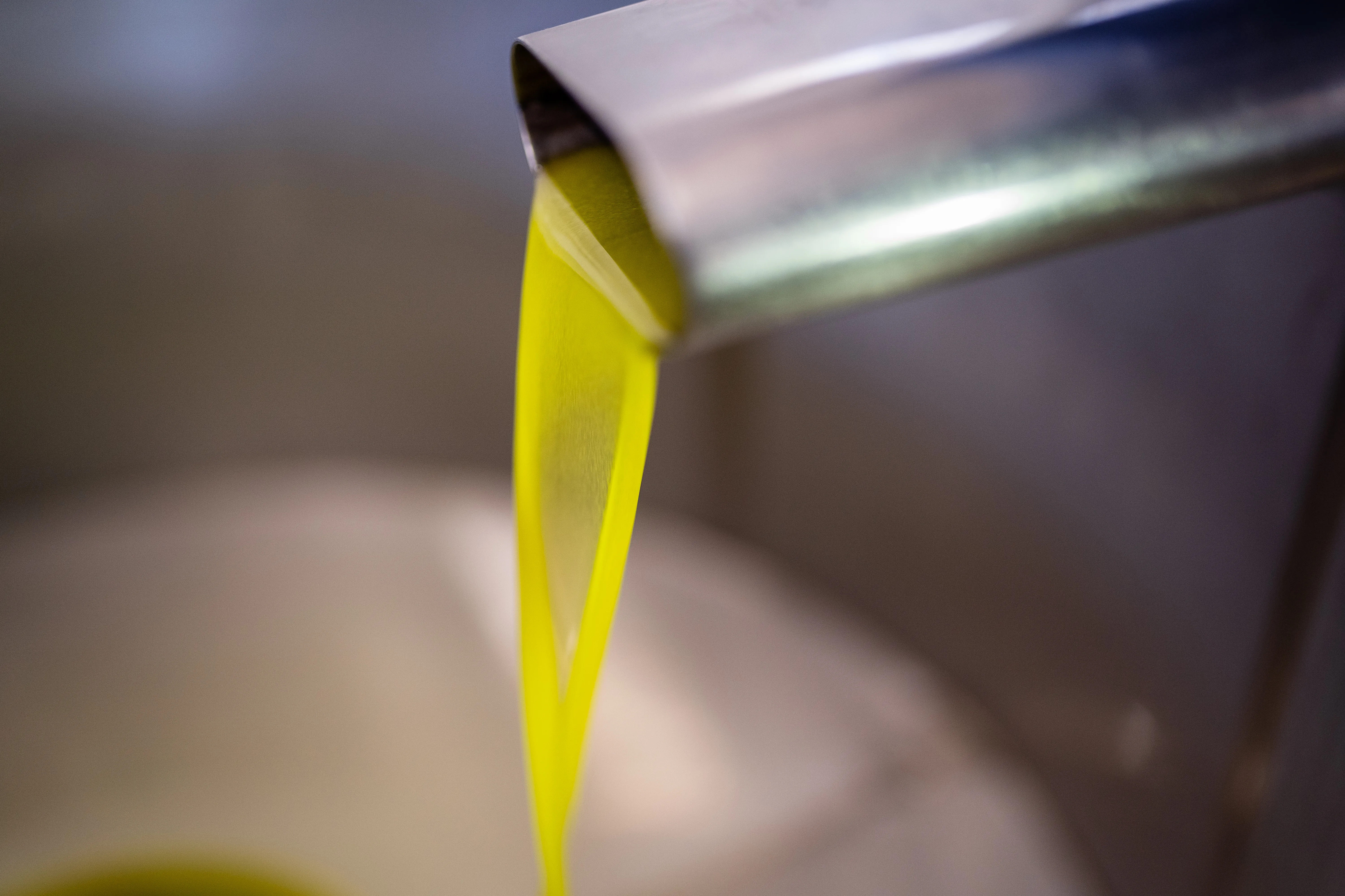 Il colore dell'olio extravergine d'oliva Nodì